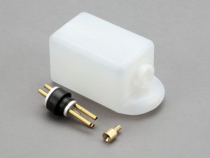 HAN 7.75 oz (230cc) Fuel Tank: Carbon Cub 15cc