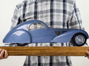 Bugatti SC57 Atlantic 1/8 Scale Metal & Plastic Kit
