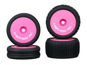Method RC METHOD NITRAGRIP 1/24 BUGGY TYRES F/R ON 7MM HEX PINK (4)