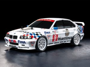 Tamiya BMW 318i STW (TT-01E)