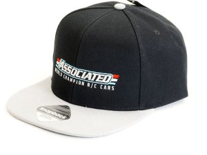TEAM ASSOCIATED FLAT PEAK SNAPBACK CAP